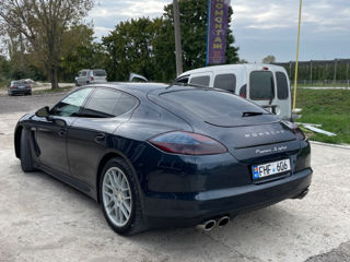 Porsche Panamera foto 2