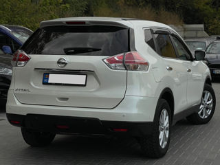 Nissan X-Trail foto 3