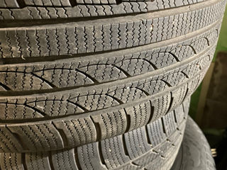 215/50 R17 зима 2 шт