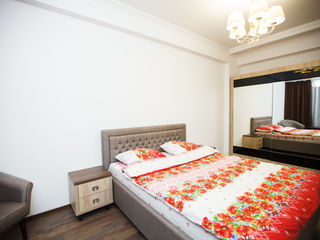 Apartament cu 2 camere, 65 m², Centru, Chișinău foto 4