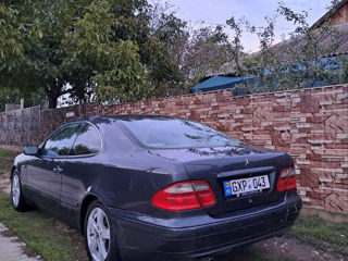 Mercedes CLK-Class foto 7