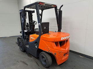 погрузчик мачтовый DOOSAN D30G PLUS дизельный 2019 foto 3