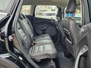 Ford Kuga foto 8