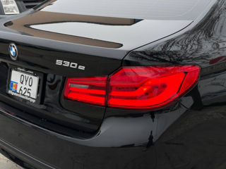 BMW 5 Series foto 6