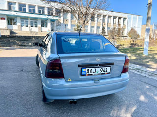 Opel Astra foto 6