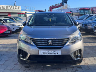 Peugeot 5008 foto 2