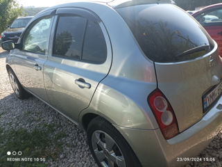 Nissan Micra foto 5