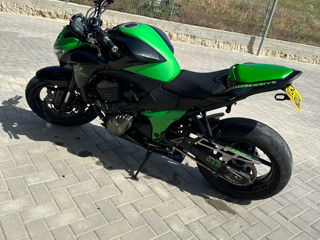 Kawasaki Z 800 foto 3