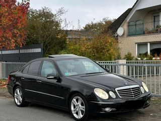 Mercedes E-Class foto 2