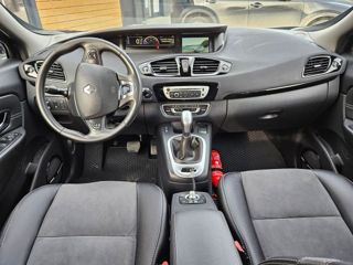 Renault Grand Scenic foto 3