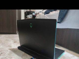 Dell Alienware 15r4 foto 2