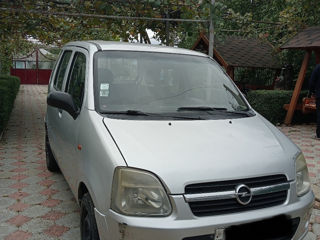 Opel Agila foto 2