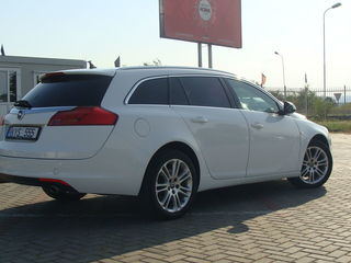 Opel Insignia foto 4