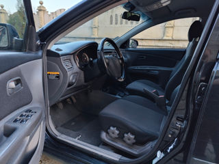 KIA Rio foto 8