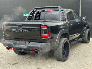 Dodge Ram foto 4