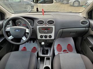 Ford Focus foto 9