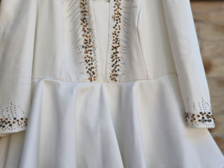 Платье большого размера белое со стразами foto 5