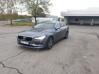 Volvo S90 foto 4