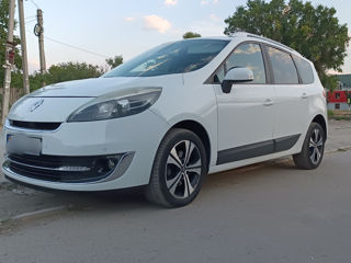 Renault Grand Scenic foto 10