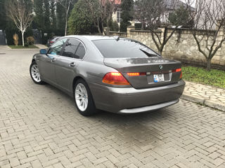 BMW 7 Series foto 2