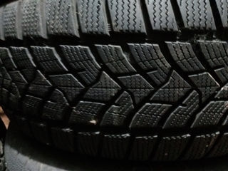 235 60 R18 Dunlop Winter Sport 5 foto 3