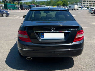 Mercedes C-Class foto 7