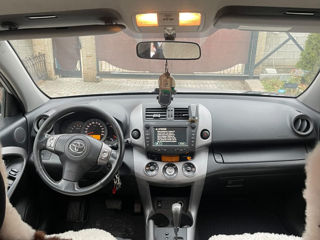 Toyota Rav 4 foto 7