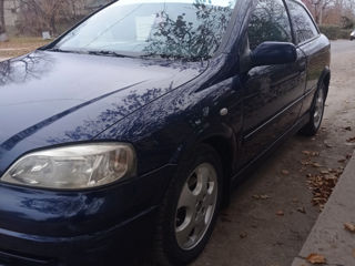 Opel Astra foto 9