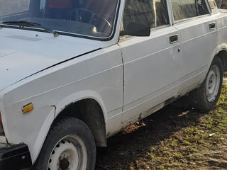 Lada / ВАЗ 2107 foto 1