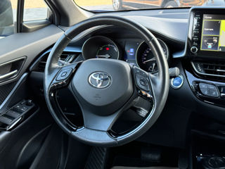 Toyota C-HR foto 7