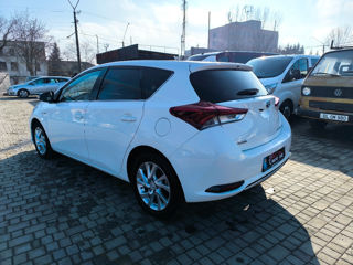 Toyota Auris foto 5