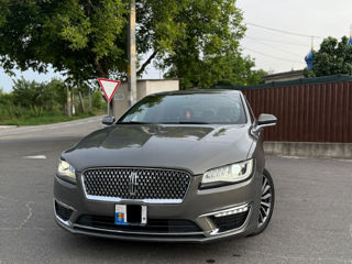 Lincoln MKZ foto 1