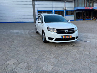 Dacia Logan foto 2