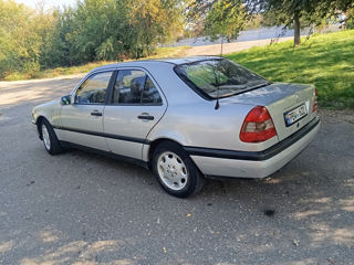 Mercedes C-Class