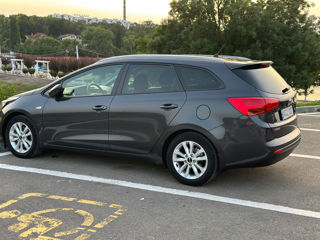 KIA Ceed foto 10