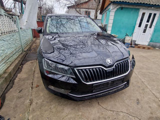 Skoda Superb foto 2