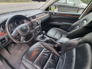 Skoda Superb foto 8