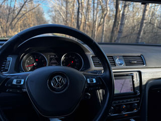 Volkswagen Passat foto 4