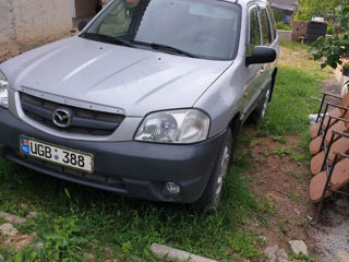 Mazda Tribute foto 2