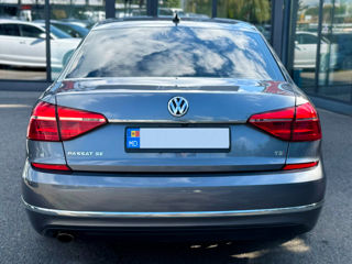 Volkswagen Passat foto 6