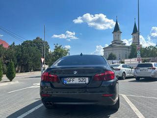 BMW 5 Series foto 5