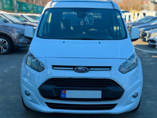 Ford Tourneo Connect foto 2