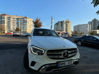 Mercedes GLC foto 6