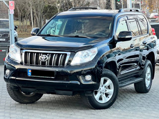 Toyota Land Cruiser Prado foto 3