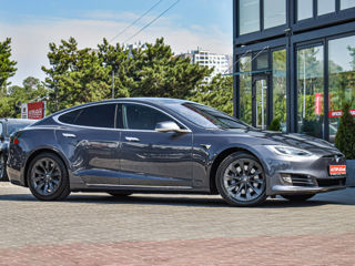 Tesla Model S foto 4