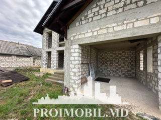 Casă spre vânzare cu 5 camere, 210 m2 în Suburbie, Straseni foto 2