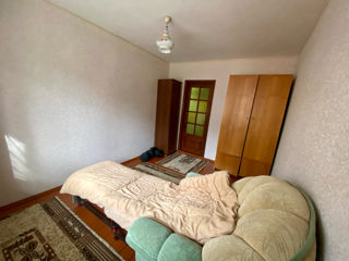 Apartament cu 2 camere, 50 m², Botanica, Chișinău foto 4