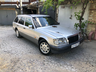 Mercedes Series (W124)