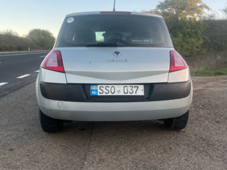 Renault Megane foto 4