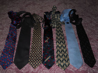 продам новые, фирменные галстуки по 60 лей foto 1